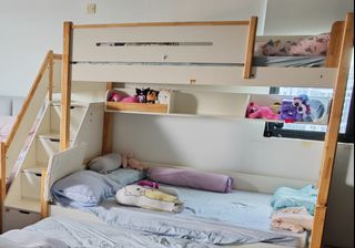 (Category: ) located in . Submitted by jojolo (Listing ID 1426753698, Image 1). Description: .