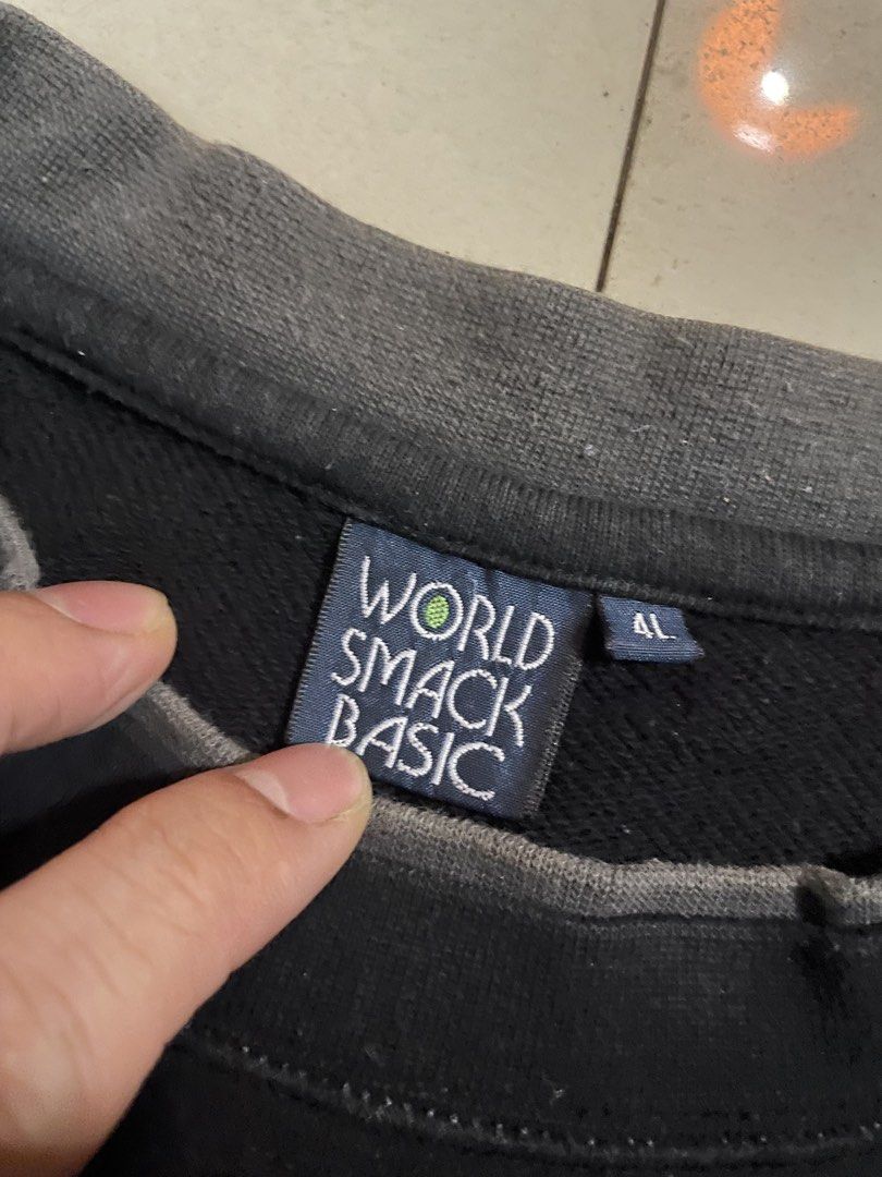 World Smack Basic Declaration Sweatshirt 4L (Category: Coats, Jackets and Outerwear) located in Malaybalay. Submitted by morphment (Listing ID 1426733070, Image 3). Description: 29Lx26w 23 sleeves Add sf 120 Gcash Mindanao Jnt.