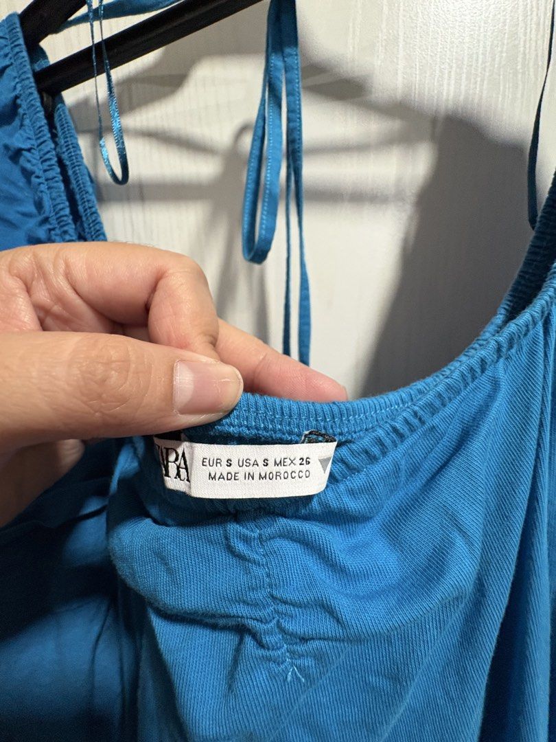 Zara Blue Dress - Size S (Category: Dresses) located in Pasig City. Submitted by ana013 (Listing ID 1426592033, Image 2). Description: .