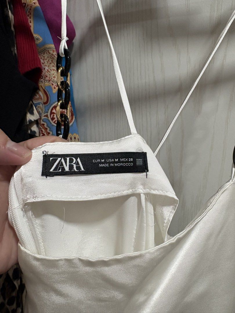 Zara White Satin Dress (Category: Dresses) located in Pasig City. Submitted by ana013 (Listing ID 1426592309, Image 2). Description: .