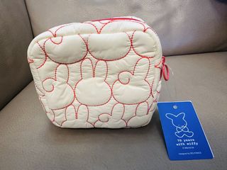 （分類：）位於 。 由 miffy714 提交（商品編號 1426873308，圖片 1）。簡介： 。