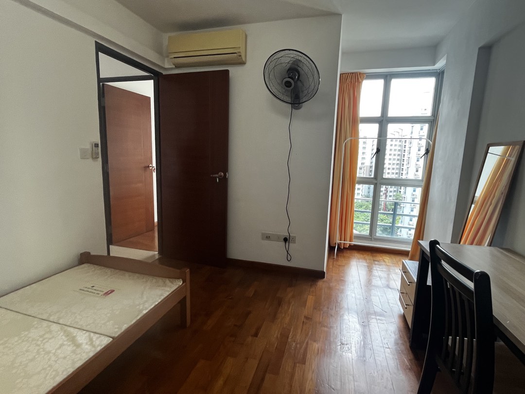 (Category: ) located in . Submitted by anksum (Listing ID 1426812437, Image 1). Description: .
