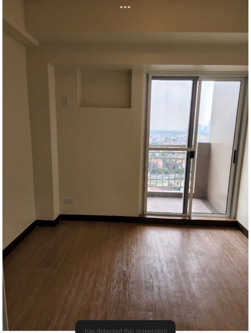 1 Bedroom unit Brixton Place Weston Tower (Category: Apartments & Condos) located in Pasig City. Submitted by BrokerDorenFerran (Listing ID 1426857986, Image 2). Description: BRIXTON PLACE Weston Tower 30 SQM. Garden Level Facing BGC Unobstructed View of Pasig River and BGC 4.23M only Under In house financing Doren Ferran Licensed Real Estate Broker PRC REBL# 24236 09175725848.