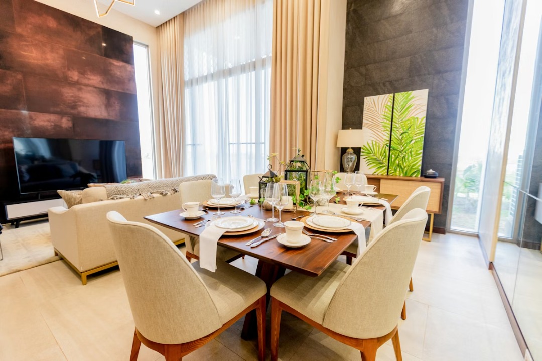 (Category: ) located in . Submitted by grandrealty (Listing ID 1426875410, Image 1). Description: .