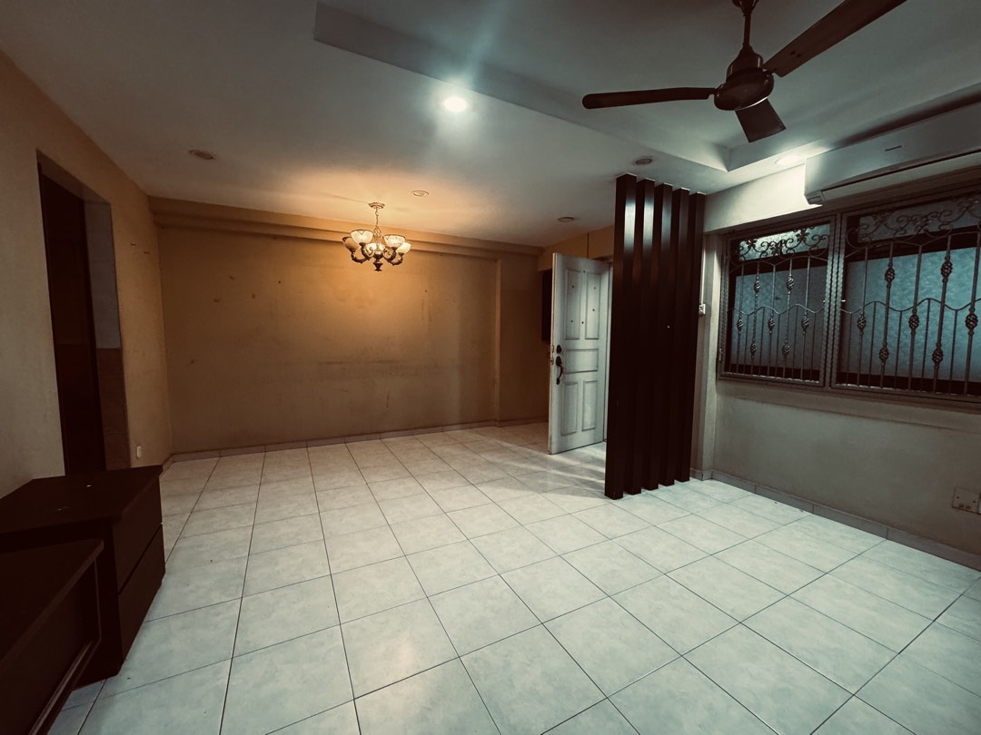 (Category: ) located in . Submitted by ganesan_nesh (Listing ID 1426899596, Image 1). Description: .
