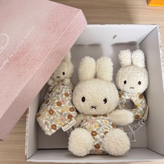 （分類：）位於 。 由 tcheuk 提交（商品編號 1426832363，圖片 1）。簡介： 。