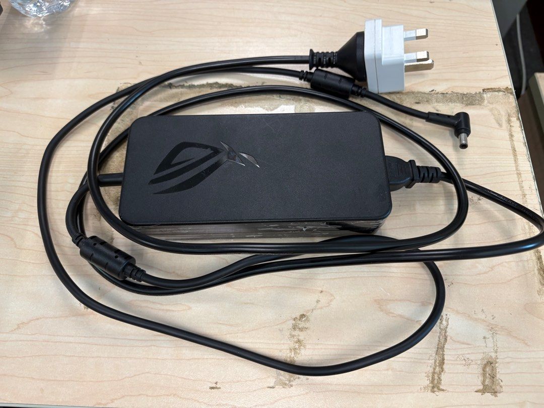 ASUS ROG Laptop Charger406010952879319040