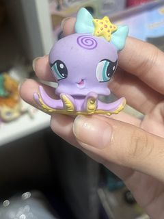 (Category: ) located in . Submitted by cece.shopp (Listing ID 1426932268, Image 1). Description: .