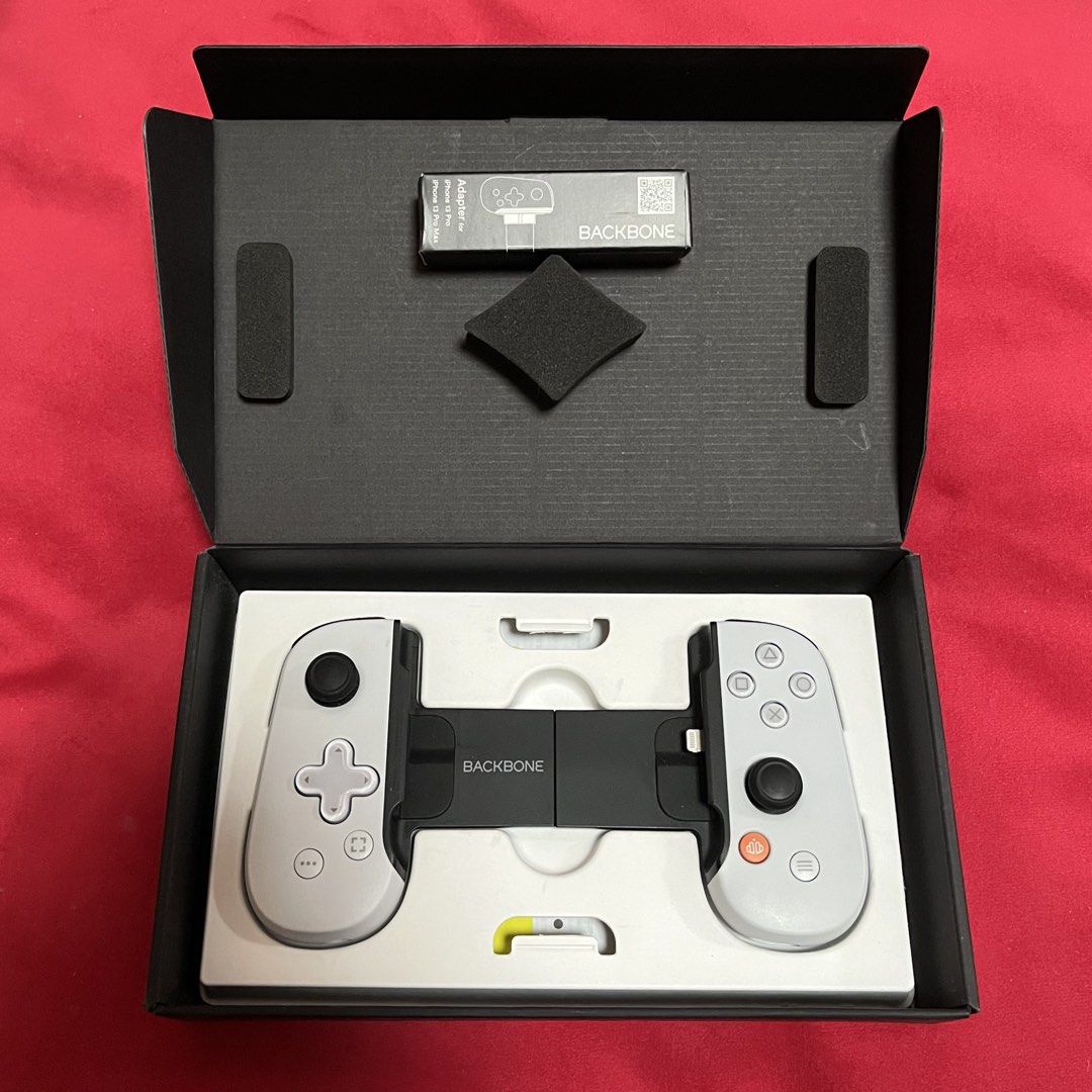 Backbone PlayStation Mobile Controller (Category: Controllers) located in Mandaluyong City. Submitted by ryshe (Listing ID 1426950278, Image 2). Description: Barely used.