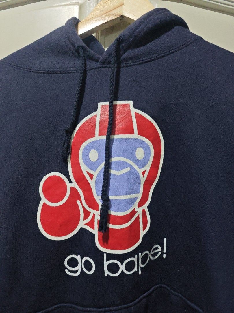 BAPE Go Bape! Hoodie (Category: Hoodies) located in Iloilo. Submitted by declutterpm2 (Listing ID 1426877206, Image 2). Description: 23 by 25-25.5.