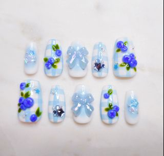 (Category: ) located in . Submitted by kimchiiaeyoung (Listing ID 1426825017, Image 1). Description: .