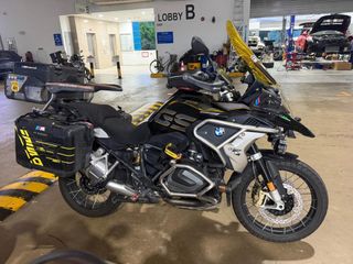 (Category: ) located in . Submitted by orizonmotorcycles (Listing ID 1426889943, Image 1). Description: .