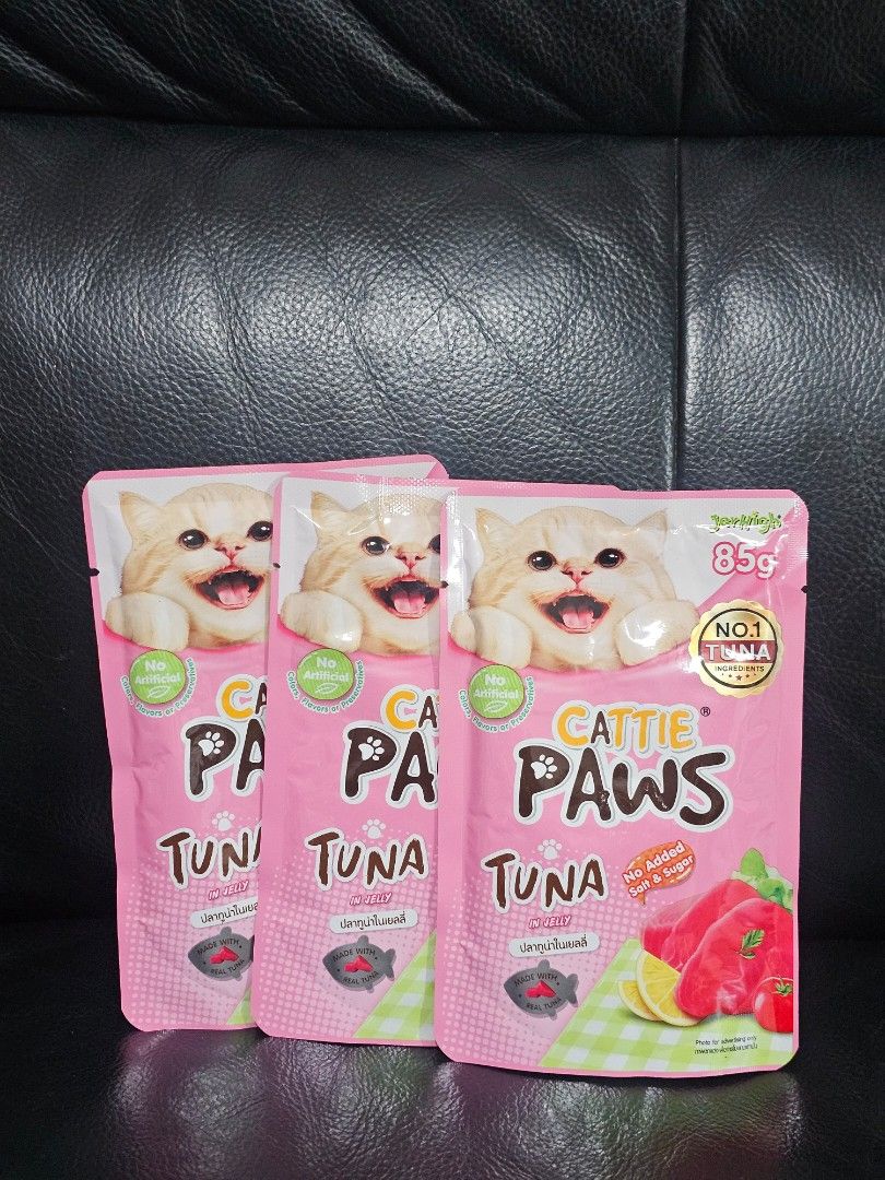 Cattie Paws Cat Treats (Category: Pet Food) located in Manila. Submitted by sgarcia (Listing ID 1426950142, Image 1). Description: 📍 Manila Cattie Paws Tuna in Jelly (Pink) - 40 Cattie Paws Tuna Topping Salmon (Yellow) - 30.