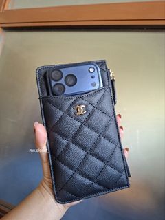 (Category: ) located in . Submitted by mc.closet_ (Listing ID 1426805942, Image 1). Description: .