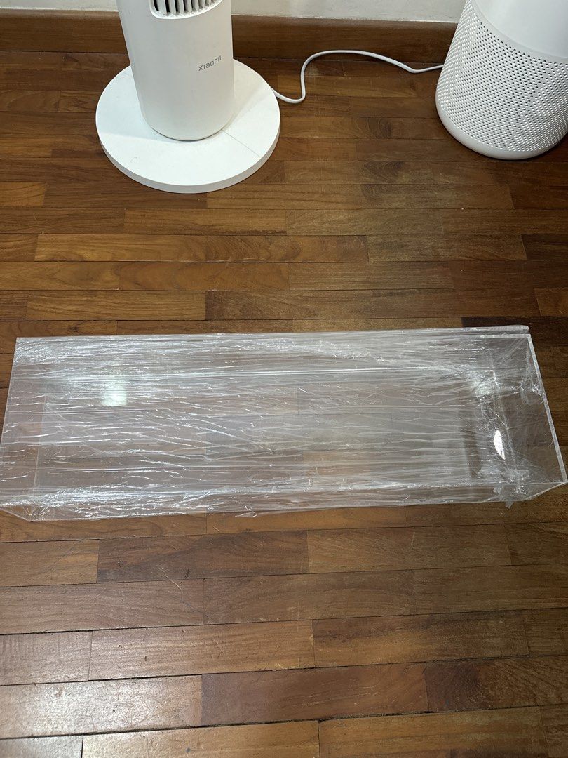Clear Acrylic Display Box483845956551976960
