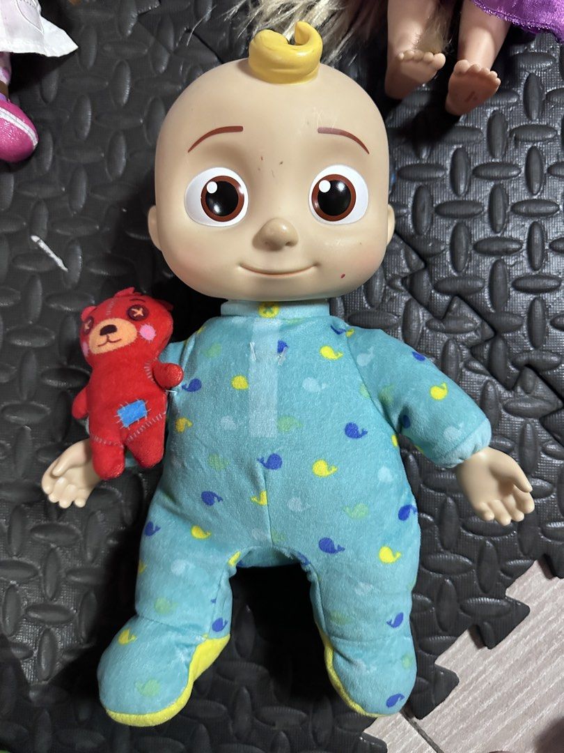Cocomelon JJ Doll 12 inches (Category: Plushies & Soft Toys) located in Caloocan City. Submitted by ashleyscorner (Listing ID 1426802602, Image 1). Description: .