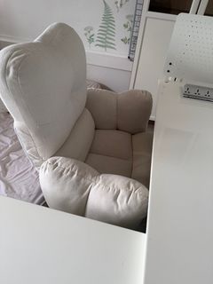 (Category: ) located in . Submitted by bimblood (Listing ID 1426914034, Image 1). Description: .