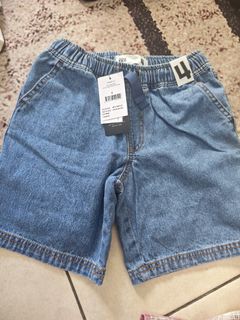 (Category: ) located in . Submitted by adra0808 (Listing ID 1426800294, Image 1). Description: .