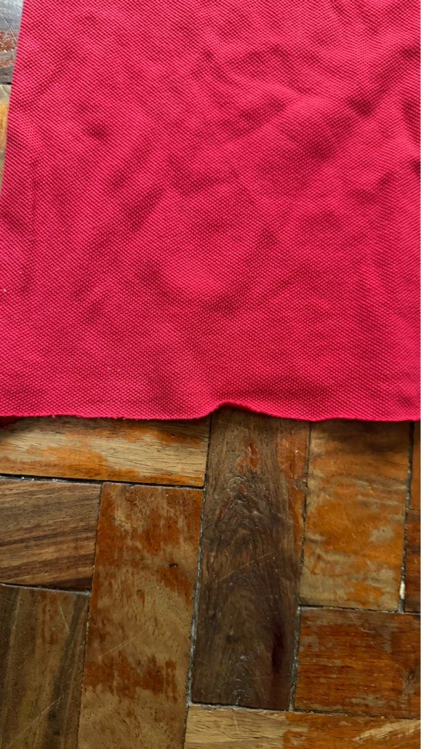 cropped polo shirt (Category: Tshirts & Polo Shirts ) located in Quezon City. Submitted by reidify (Listing ID 1426824990, Image 3). Description: 25 x 27.