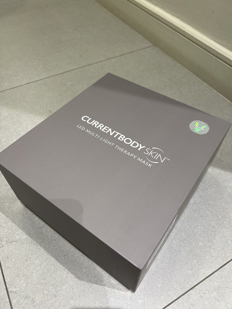 Blue Light Therapy for the Skin: What Can It Do?