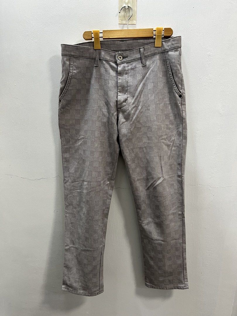 Edwin 503 Checkered Pants - Size 33 (Category: Jeans) located in Dagupan City. Submitted by nigsstuff.com (Listing ID 1426946763, Image 2). Description: Measurements ⬇️ Size 35-36 Length: 39.5 Leg Open: 12 Hem: 7.5 No issue Very good condition .