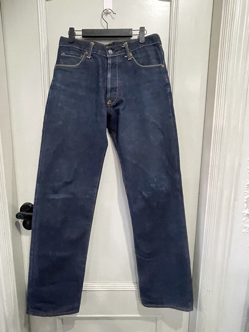 EVISU Lot 2003 Jeans Size 30x34 (Category: Jeans) located in Manila. Submitted by declutterprom (Listing ID 1426863119, Image 2). Description: 32 by 42 Hem is 9 Needs washed.