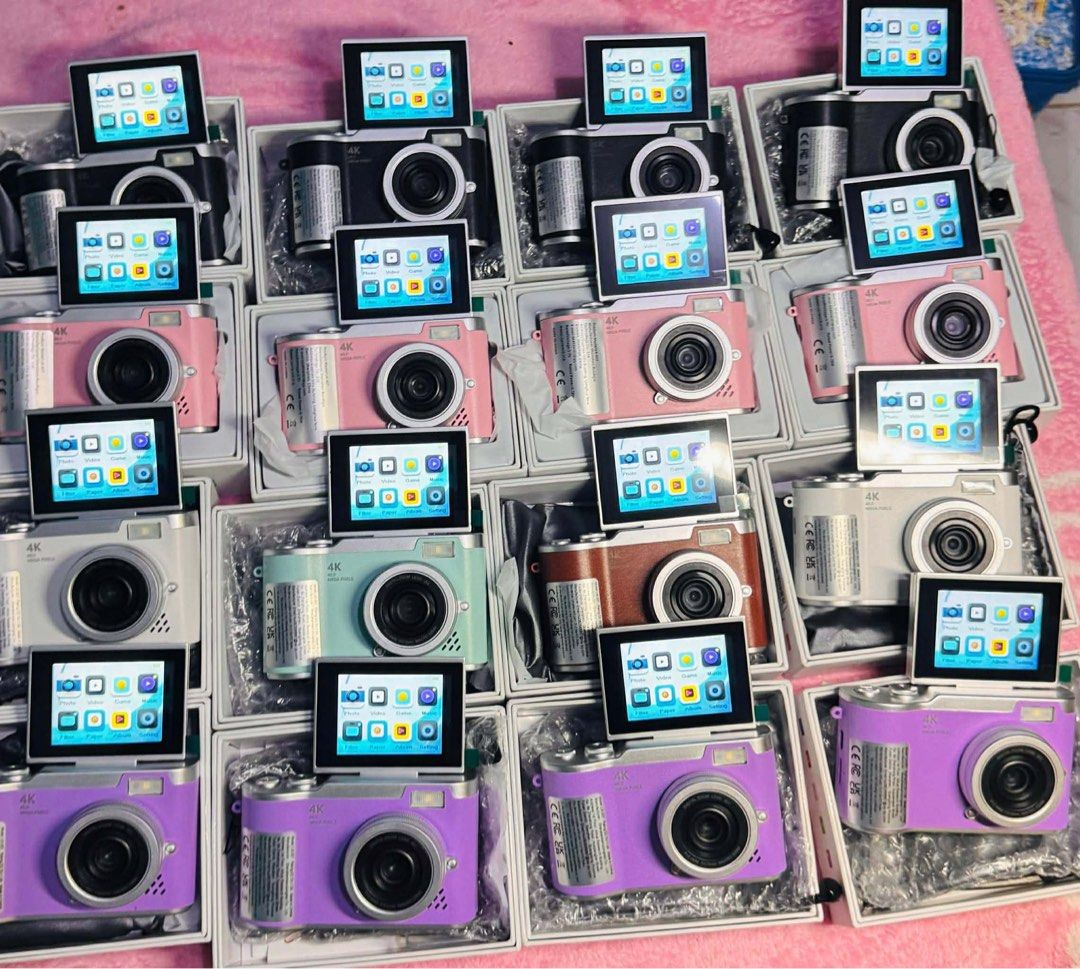 Flip Digicam 48MP Brand New (Category: Cameras) located in San Pedro. Submitted by bethc.729 (Listing ID 1426905427, Image 3). Description: ‼️PINAKAMURANG DIGICAM‼️₱799 ONLY❤️ FOR YOUR RETRO PICS! PERFECT PANG GIFT ❌₱3k+ mall price! ₱799✨ 𝟒𝟖𝐦𝐩 𝐅𝐥𝐢𝐩 𝐃𝐢𝐠𝐢𝐭𝐚𝐥 𝐂𝐚𝐦𝐞𝐫𝐚 📸 WITH FREE SD CARD! — brandnew full box inclusions: • 32gb memory card • charging cord • 2 free stickers • wrist strap 📍details: — flip camera have front and back