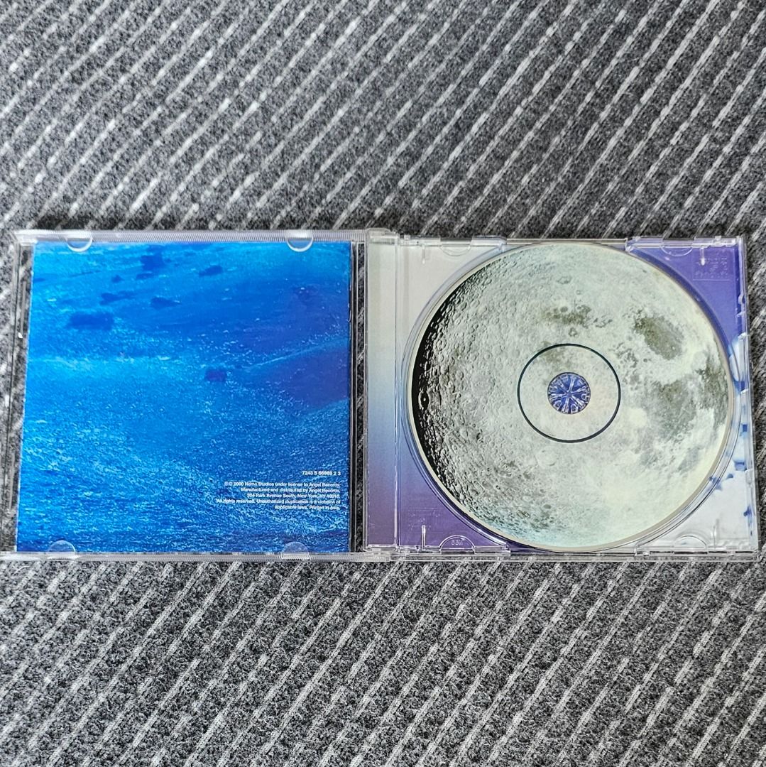FREE🌟[CD Album] Sarah Brightman – La Luna (Category: CDs & DVDs) located in Singapore. Submitted by strangecell (Listing ID 1426918356, Image 2). Description: Thank you for your interest. Get it free with any one item purchase! Please make an offer on the item you would like to buy FIRST 😊🙏 Many more Various Genres: https://www.carousell.sg/p/1253907759 Electronic Dance, EDM, DJ Mix: https://carousell.com/p/1035784902 Easy Listening, Funk Soul