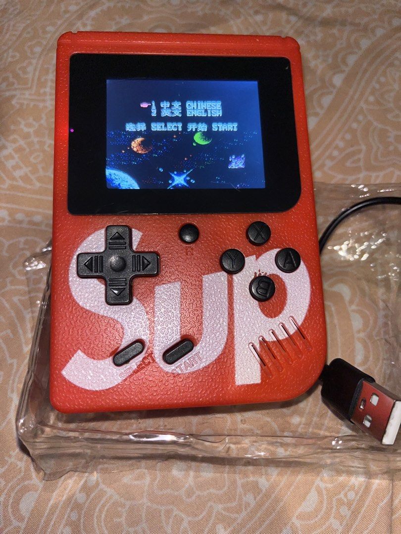 game boy (Kategori: Barang Yang Dicari) berada di Sleman. Dikirim oleh me.and.you22 (ID iklan 1426955445, Gambar 2). Deskripsi: bagus.