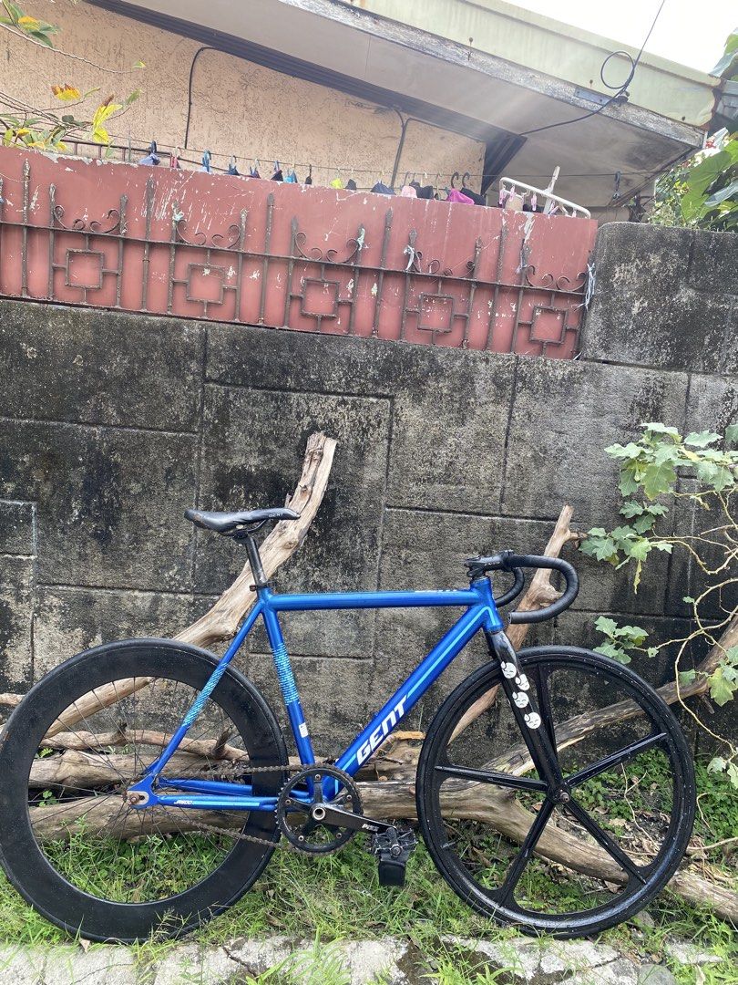 GENT Fixed Gear Bike (Category: Bicycles) located in Manila. Submitted by thriftemcool04 (Listing ID 1426813716, Image 3). Description: Fixie kargadona 8k nalang ggamitin nalang po yan,, Novaliches Qc area! Pwede lalamove sa malayo depende sa mapag uusapan📥📥📥.