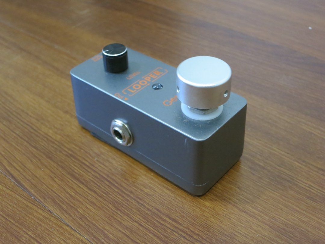 Getaria Looper Pedal (Category: Musical Instruments) located in Manila. Submitted by PragmaArchitect (Listing ID 1426813077, Image 2). Description: Getaria Looper pedal.