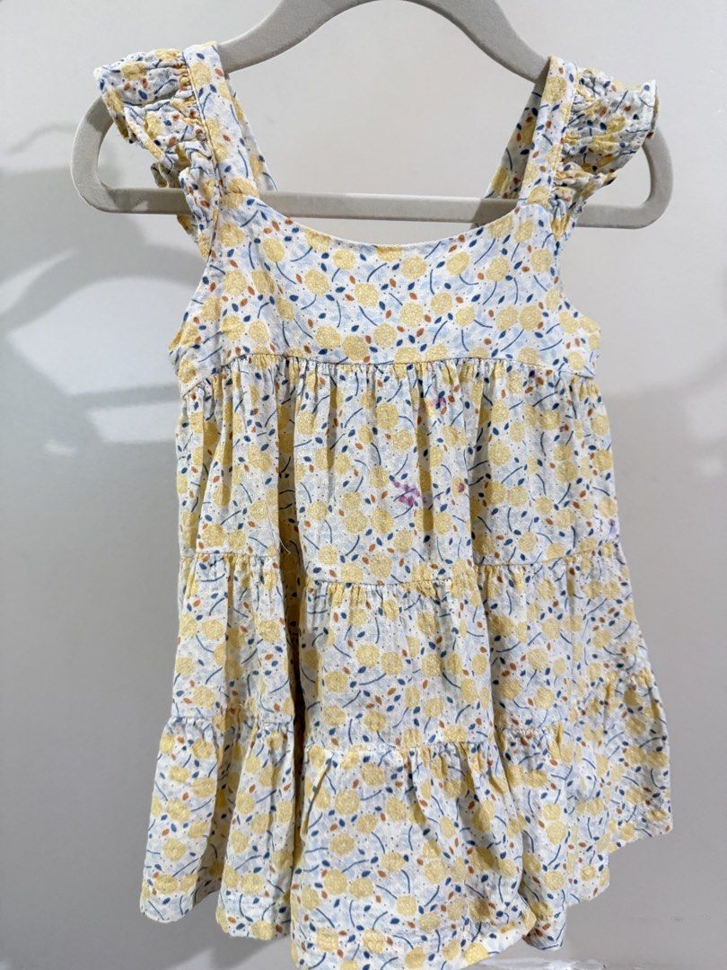 Gingersnaps dress size 12-18 mos (Category: Babies & Kids Fashion) located in Paranaque City. Submitted by paupreloveditems (Listing ID 1426931271, Image 2). Description: .