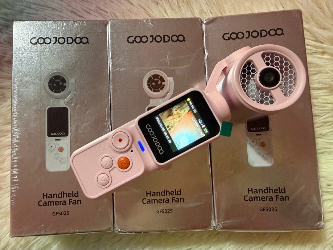 Goojodoq GFS025 camera fan 2500mah (Category: Body Care) located in Antipolo. Submitted by micheicheim (Listing ID 1426856901, Image 1). Description: GOOJODOQ CAMERA FAN 1K EACH 👉🏻CAMERA ROTATEABLE 👉🏻100 AIR SPEED FAN ‼️NO MEMORY CARD INCLUDED PINK UNBOXED ORANGE SANGUINE EXCLUSIVE COLOR SEALED BLACK SEALED .