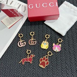 (Category: ) located in . Submitted by cindy.fashion (Listing ID 1426890651, Image 1). Description: .