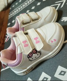 (Category: ) located in . Submitted by nieshaprelovedshop (Listing ID 1426803893, Image 1). Description: .