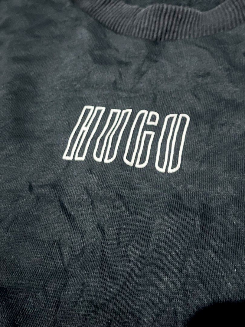 Hugo Boss Doby 203 Sweatshirt (Category: Coats, Jackets and Outerwear) located in Dumaguete. Submitted by overthrifted (Listing ID 1426911100, Image 3). Description: 1 crack line on sleeve only issue cut tags but guaranteed authentic 20x27 .