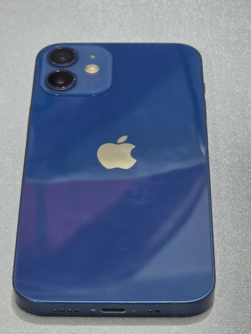 iPhone 12 mini 256gb factory unlock (Category: iPhone 12 Series) located in Manila. Submitted by swift.mikelpadi (Listing ID 1426801179, Image 2). Description: Iphone 12 mini 256gb Good condition All working Good batt Note: MAY MALIIT NA CRACK SA BACK Comes with: - charger - cable - case Tempered glass installed Swapping price: 11500 Bawal barat Meetups: sta lucia mall, q plaza square, ayala feliz and gateway cubao.