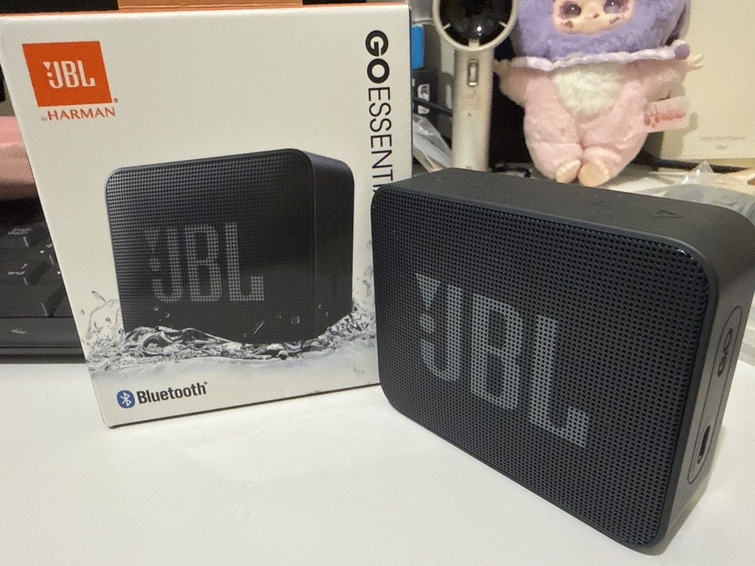 JBL GO Essential 2 Bluetooth Speaker (Category: Soundbars, Speakers & Amplifiers) located in Pasig City. Submitted by alankristi24776 (Listing ID 1426922908, Image 1). Description: Comes with its original box. rfs: not used much.