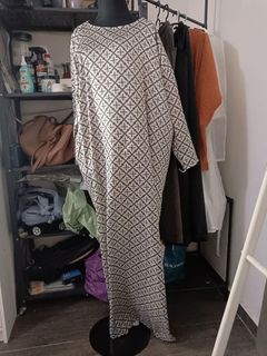 (Category: ) located in . Submitted by closet86 (Listing ID 1426840060, Image 1). Description: .