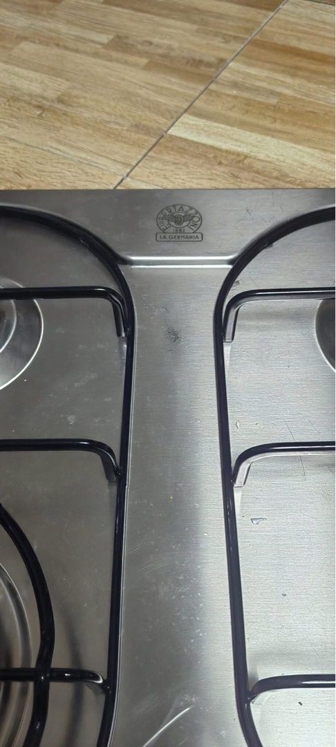 La Germania 60cm 4 Gas Burner (Category: Cookware & Accessories) located in Taytay. Submitted by mikz_1303 (Listing ID 1426797833, Image 3). Description: La Germania 60cm 4 Gas Burner Made in Italy Complete Stainless Steel Pick up in Taytay 10k.