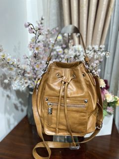 (Kategori: ) berada di . Dikirim oleh lapaktaskuu (ID iklan 1426946292, Gambar 1). Deskripsi: .