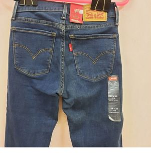 (Category: ) located in . Submitted by librahome (Listing ID 1426894755, Image 1). Description: .