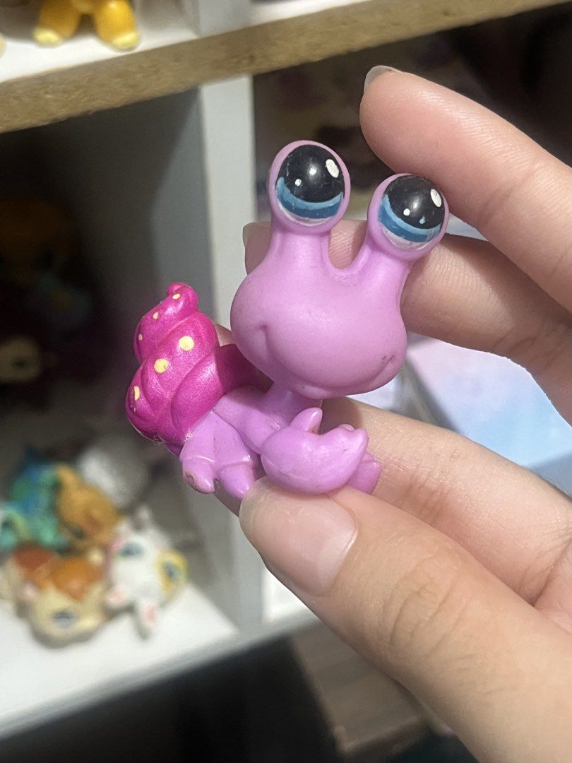 Littlest Pet Shop Purple Hermit Crab (Category: Designer & Blind Box Toys) located in Manila. Submitted by cece.shopp (Listing ID 1426933529, Image 1). Description: Last price is stated. Mop: gcash:maya Mod: jnt & lbc.