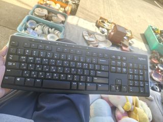 (Category: ) located in . Submitted by chashops31 (Listing ID 1426806557, Image 1). Description: .