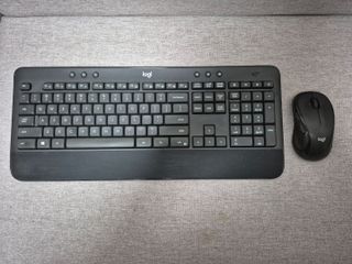 (Category: ) located in . Submitted by smart_deal (Listing ID 1426906692, Image 1). Description: .