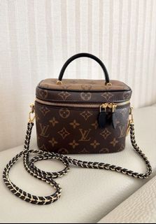（分類：）位於 。 由 lilynutella 提交（商品編號 1426843245，圖片 1）。簡介： 。