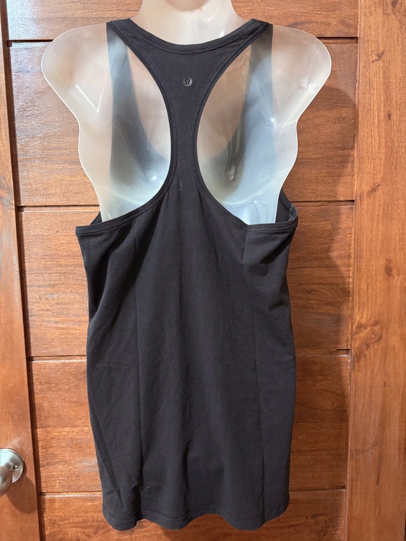 Lululemon love tank II size 8 (Category: Activewear) located in Makati City. Submitted by knj.finds (Listing ID 1426857199, Image 2). Description: Size dot 8 Chest (pit to pit): 17.5 in ( 35 in around) Length: 27.5 in Hem width: 20.5 in Relaxed fit, hip length: Layers easily and gives you room to breathe On hand, ready for shipping No Return No Exchange Mode of Payment: GCash/Cash .