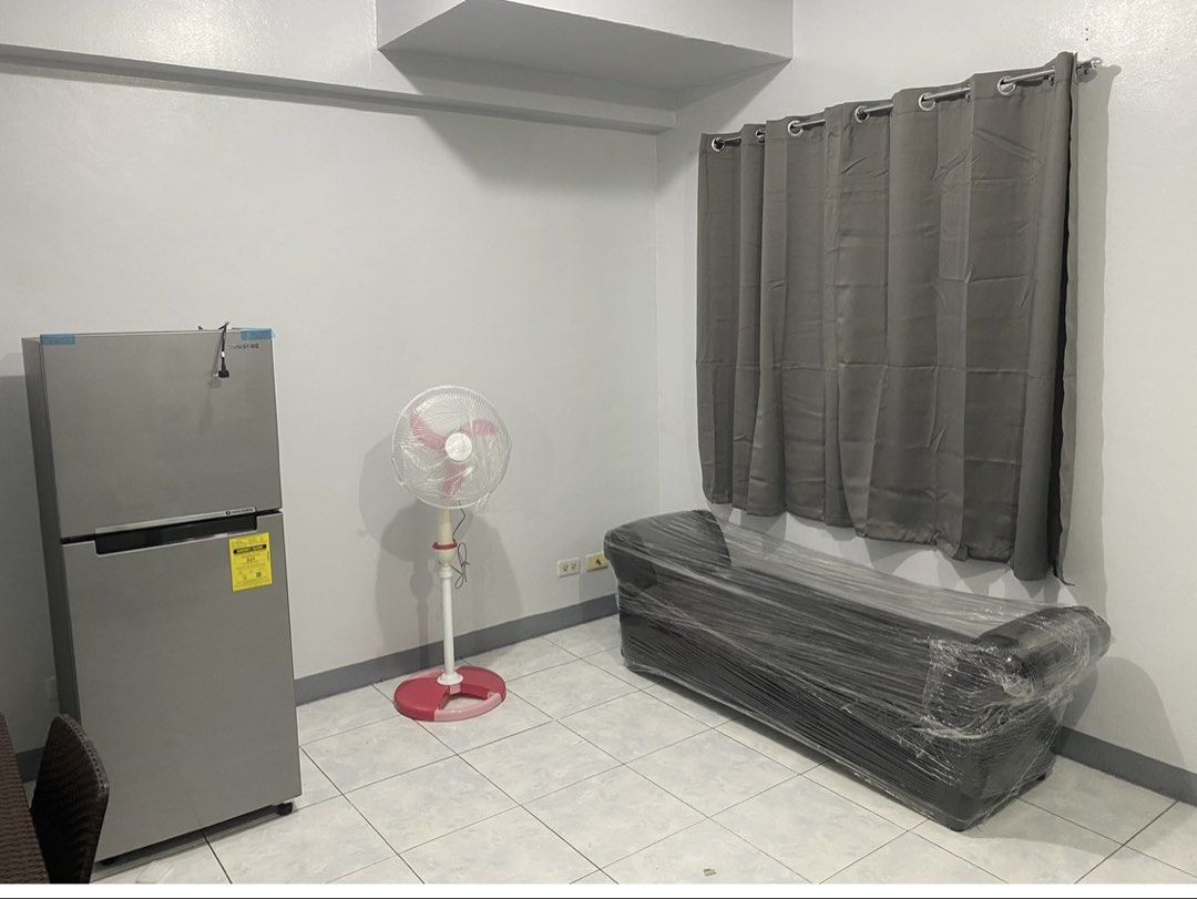 Makati Prime City Condohomes (Category: Apartments & Condos) located in Manila. Submitted by minatabo888 (Listing ID 1426804290, Image 3). Description: For Sale Makati Prime City San Antonio Village, Makati Ground flr Cluster 8 1Br, 1 toilet and bath 41.85 sq meter .