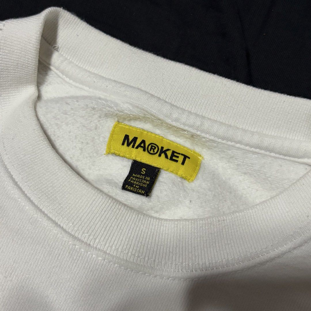 Market Crewneck Sweater (Category: Tshirts & Polo Shirts ) located in Bulacan. Submitted by frugal.search (Listing ID 1426939541, Image 3). Description: Market Crewneck Sweater Size Small on tag Excellent condition No issue 500 pesos + shipping fee Loc: Malolos, Bulacan MOP: Gcash MOD: Jnt & Lalamove.