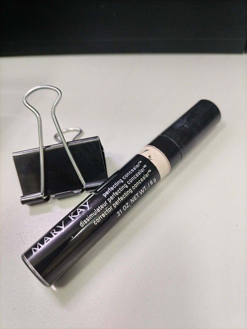 Mary Kay Perfecting Concealer - Light Ivory (Category: Makeup) located in Manila. Submitted by mersol (Listing ID 1426896427, Image 1). Description: too many makeup .